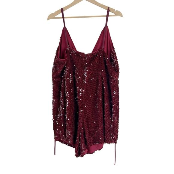 NWT Forever 21 Romper Womens 2X Wine Red Sequin V-Neck NYE Vegas Holiday Glam - Picture 4 of 5